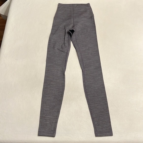 40. Lululemon Align Pant II Mini Heathered Herringbone Heathered Black White - Picture 3 of 4